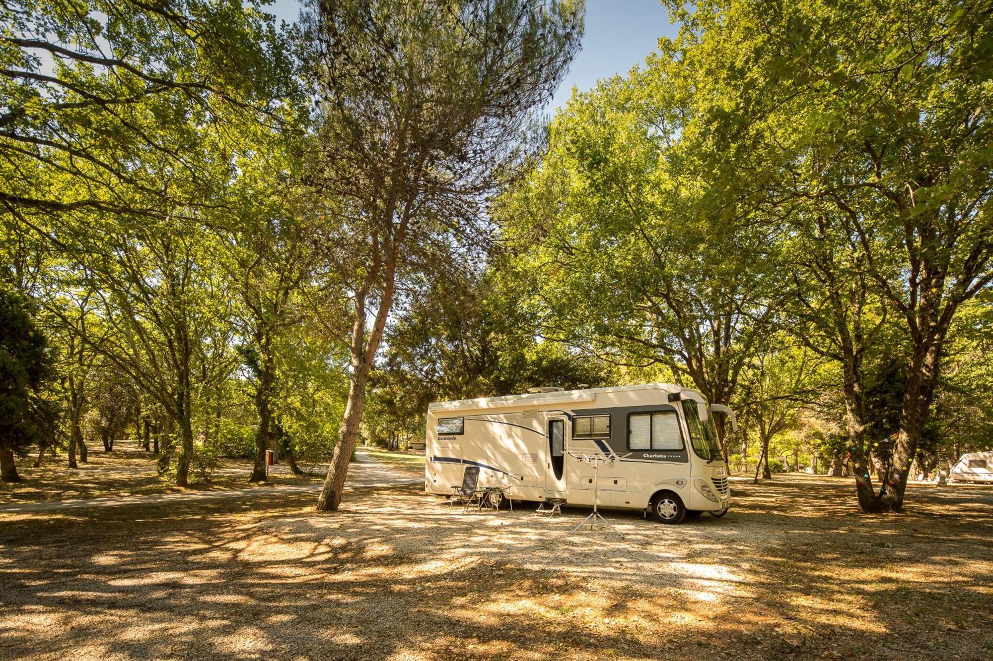 Maistra Camping Koversada Uncovered Naturist Pitches Върсар Екстериор снимка