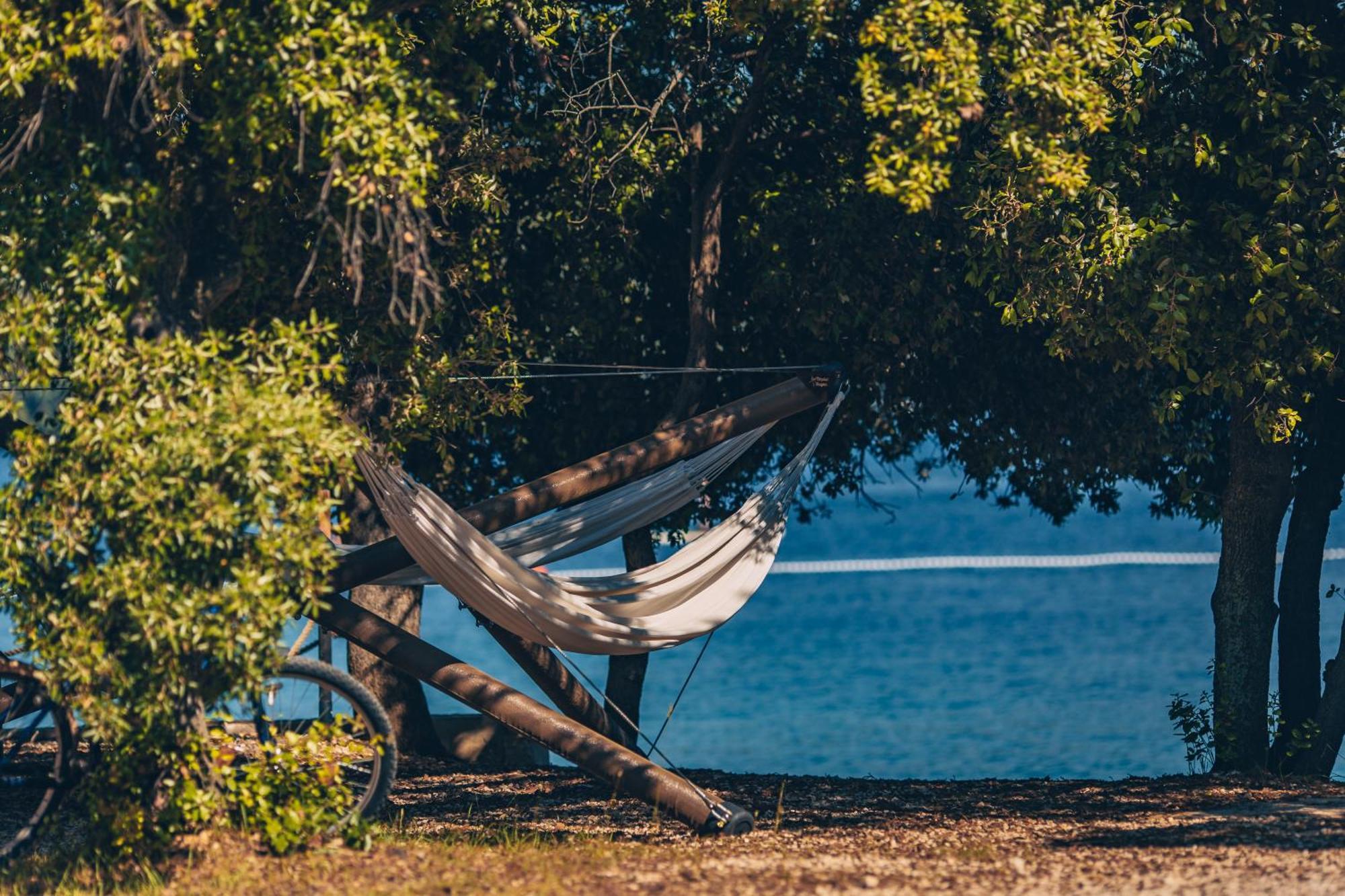 Maistra Camping Koversada Uncovered Naturist Pitches Върсар Екстериор снимка
