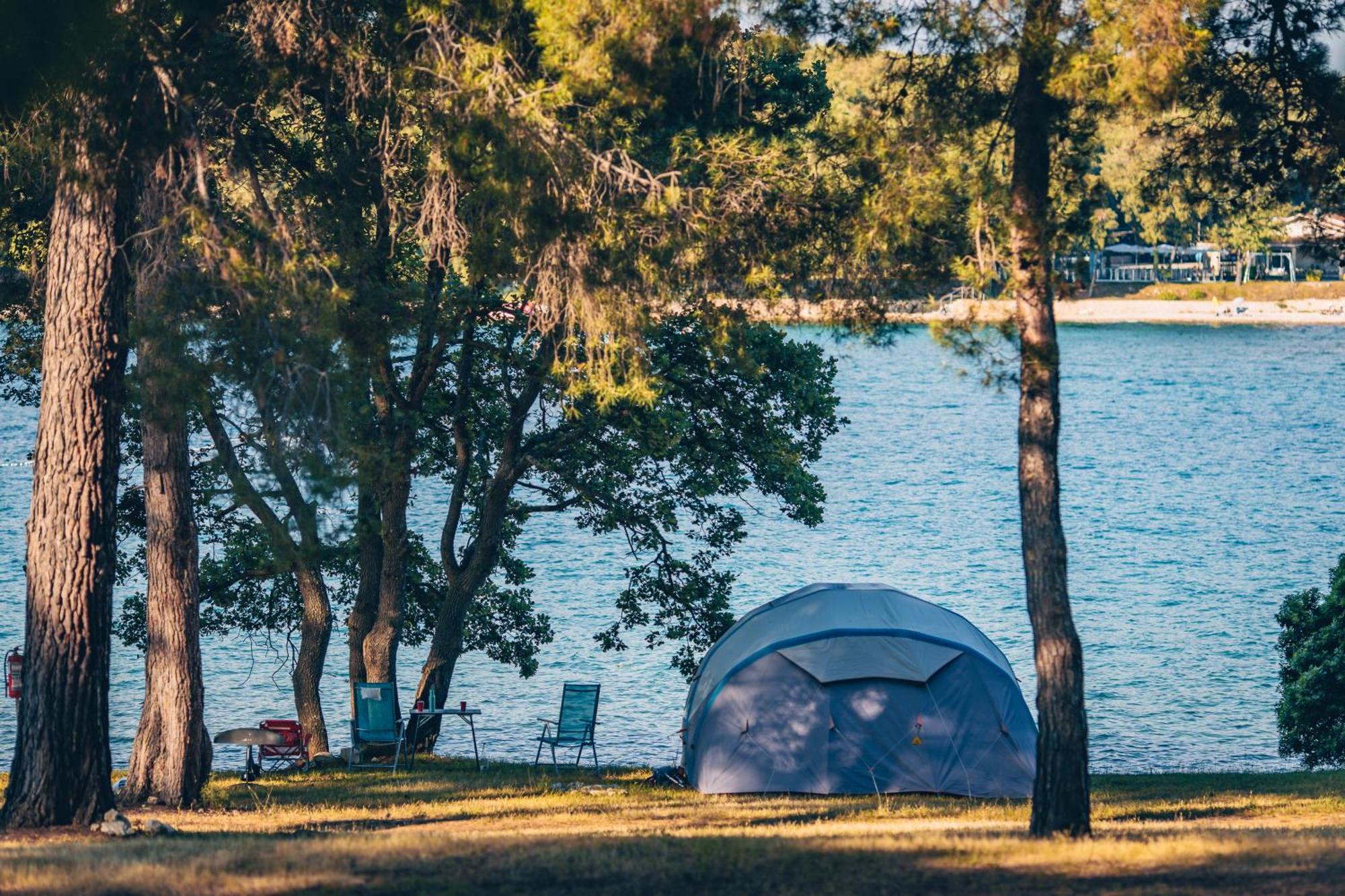 Maistra Camping Koversada Uncovered Naturist Pitches Върсар Екстериор снимка