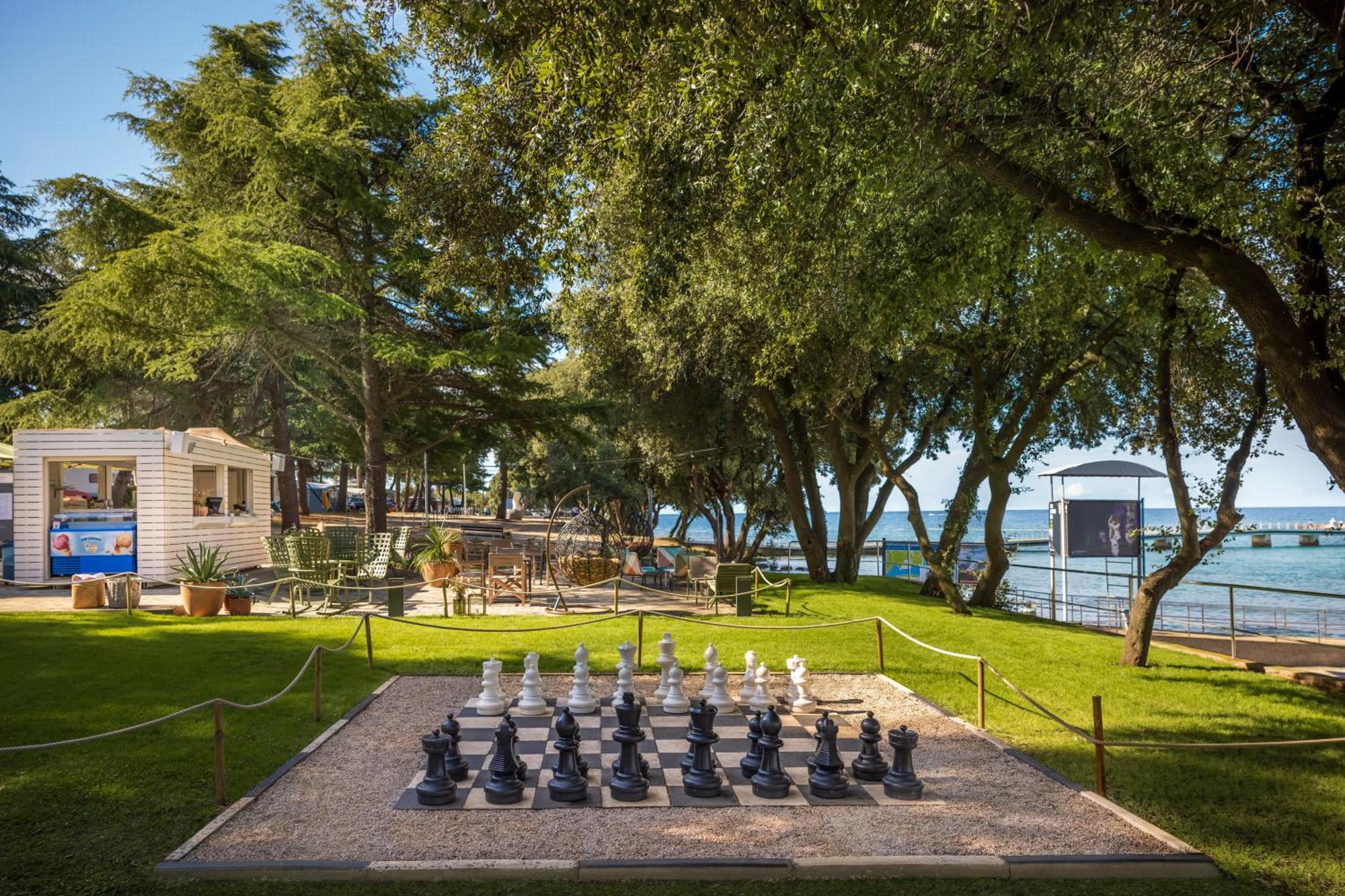Maistra Camping Koversada Uncovered Naturist Pitches Върсар Екстериор снимка