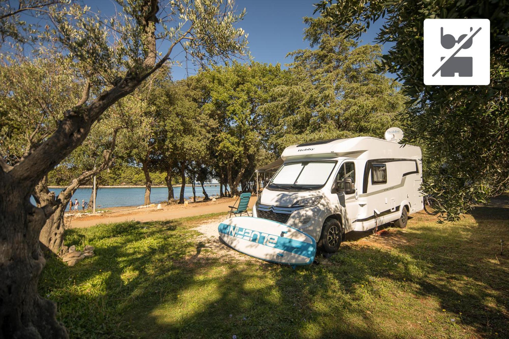 Maistra Camping Koversada Uncovered Naturist Pitches Върсар Екстериор снимка