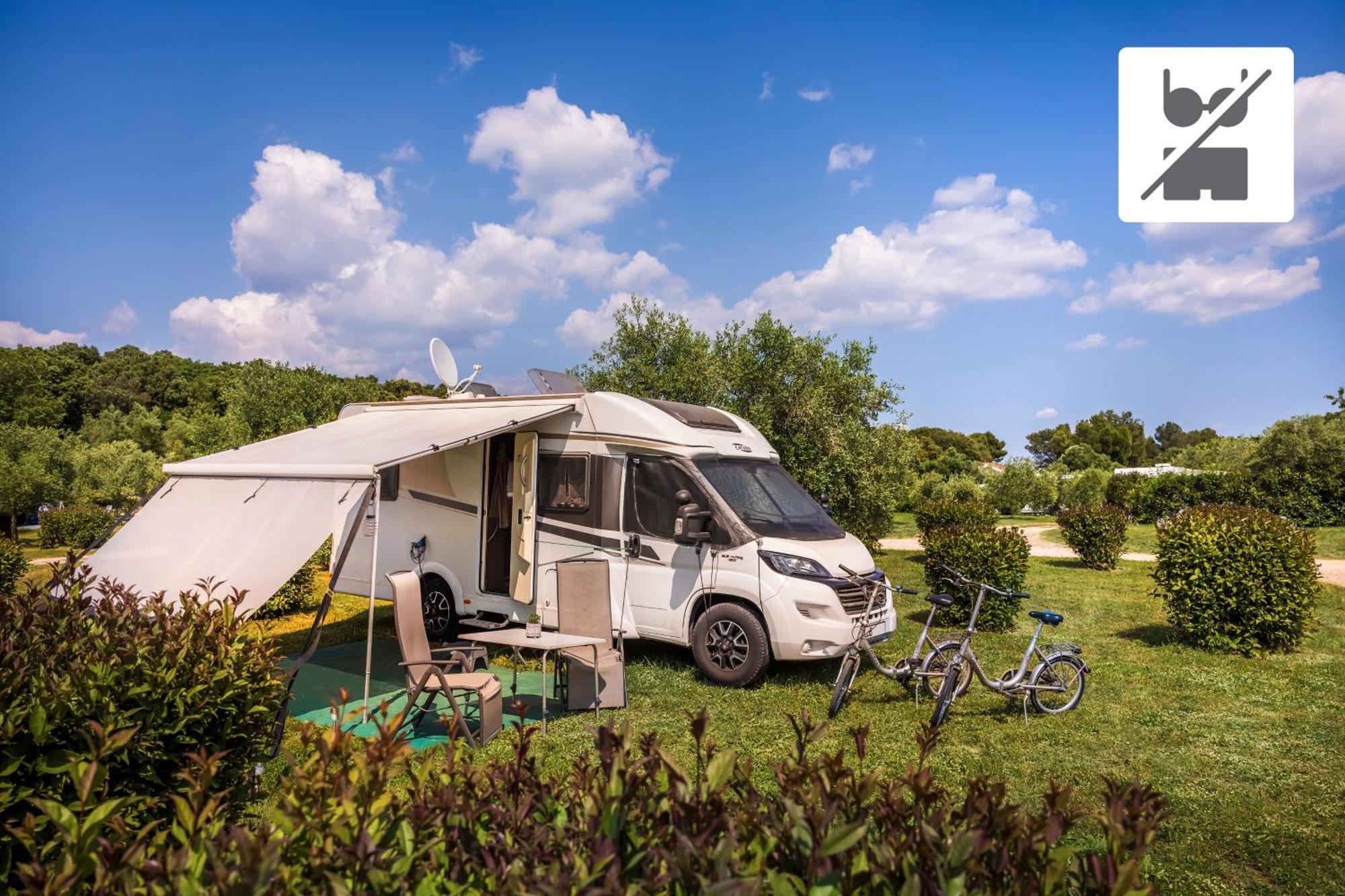 Maistra Camping Koversada Uncovered Naturist Pitches Върсар Екстериор снимка